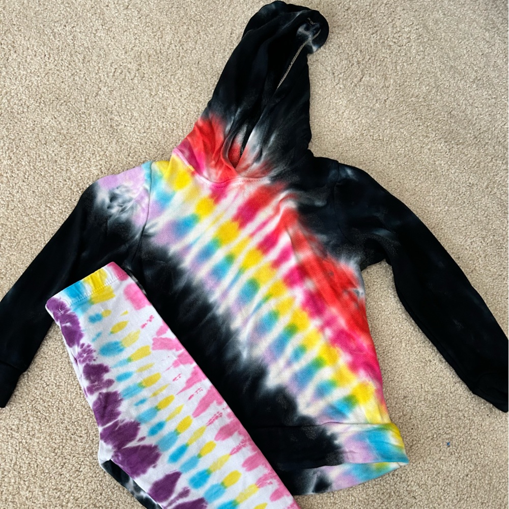 Flowers by Zoe matching set size 2T